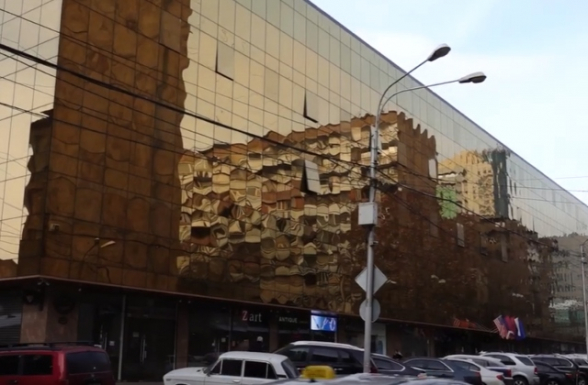 Торговцев ярмарки «Рынок золота» в Ереване никто не предупредил о закрытии (видео)
